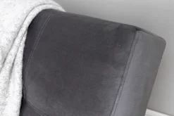 Bäddsoffa i mörkgrå sammet + Textilrengöring för möbler