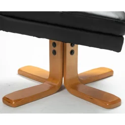 Duva reclinerfåtölj med fotpall i svart PU med bruna ben + Textilrengöring för möbler