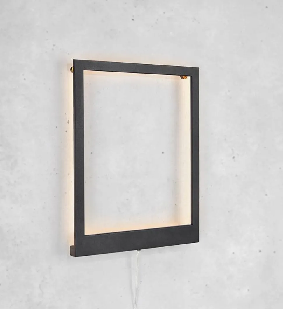 Frame vägglampa 41x33 cm - Svart