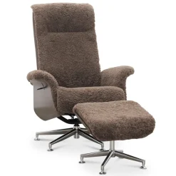 Fårskinnsfåtölj med fotpall - ek/brun - Ulla + Möbeltassar