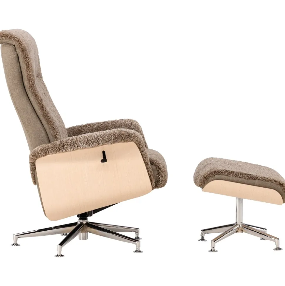 Fårskinnsfåtölj med fotpall - Brun / ek - Ulla