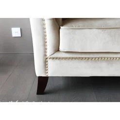 Fåtölj chesterfield beige sammet - Milton + Textilrengöring för möbler