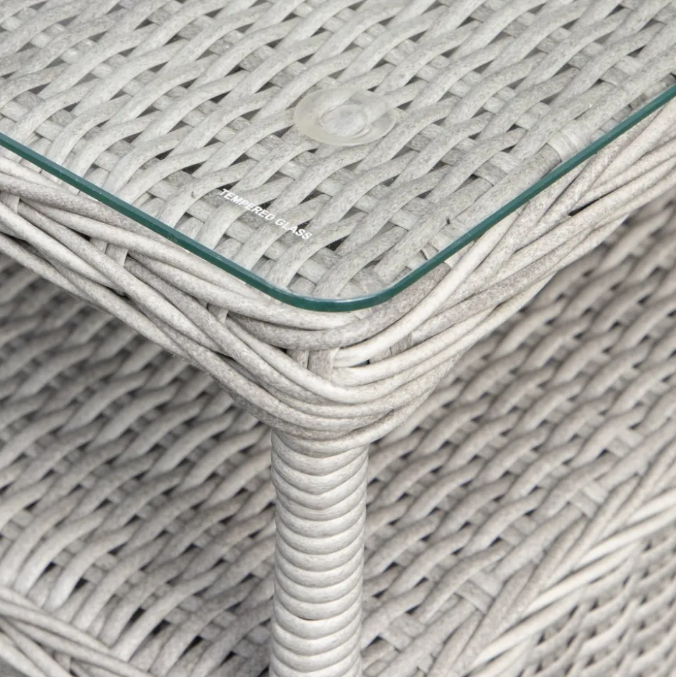 Fåtöljset med fotpallar och sidobord + Textilrengöring för möbler