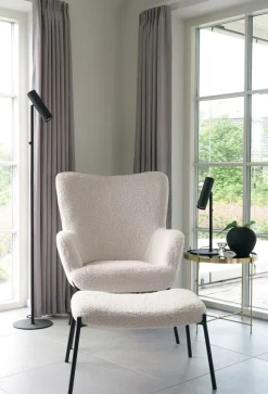 Glasgow Fotpall - Lammskinn(Konstskinn)/svart