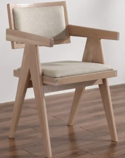 Karmstol i vitoljad ek  Sara + Textilrengöring för möbler