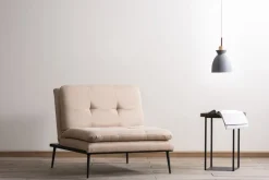 Kulperöd fåtölj med bäddfunktion - Beige