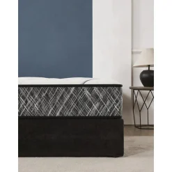 Madrass med pocket och antibakteriellt tyg