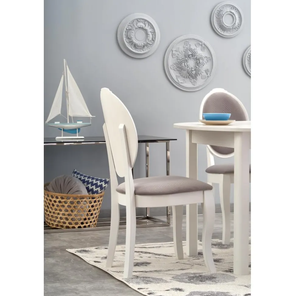 Matbord vitt förlängningsbart 102-142 cm + Möbeltassar