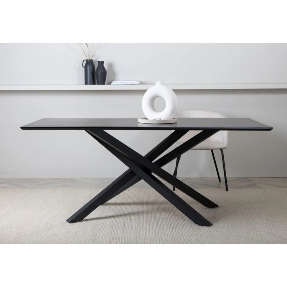 Matbord 180x90 cm svartbetsad ek - Piazza