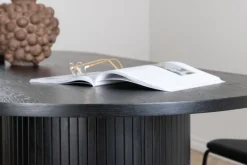 Matbord 200x90 cm svartbetsat - Bianca