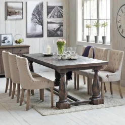 Matgrupp: Lamier matbord med 6 st Tuva stolar + 4.00 x Möbeltassar