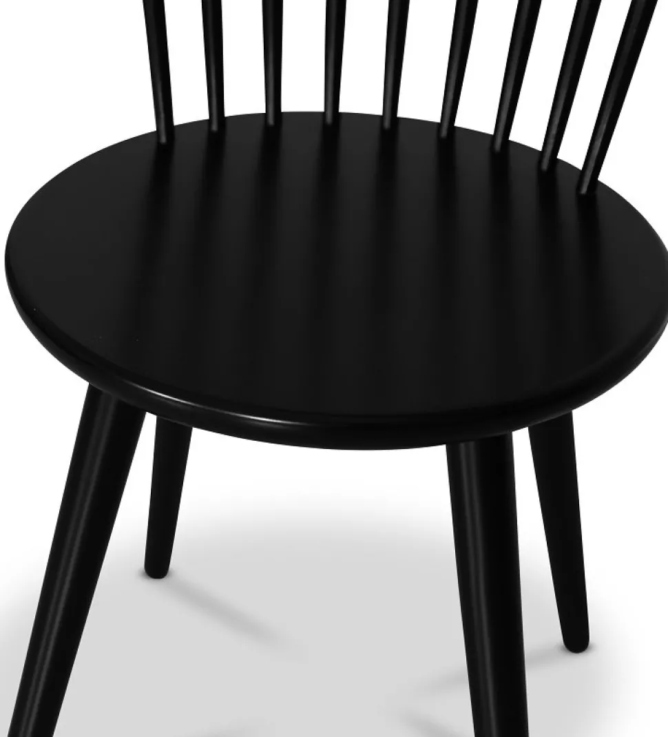 Nova matgrupp, förlängningsbart matbord Ø130-170 cm inkl 6 st svarta pinnstolar Castor - Valnöt + 6.00 x Stolsdyna