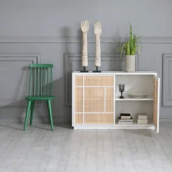 Pinnstol grön RAL6001 + Textilrengöring för möbler