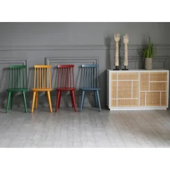 Pinnstol grön RAL6001 + Textilrengöring för möbler