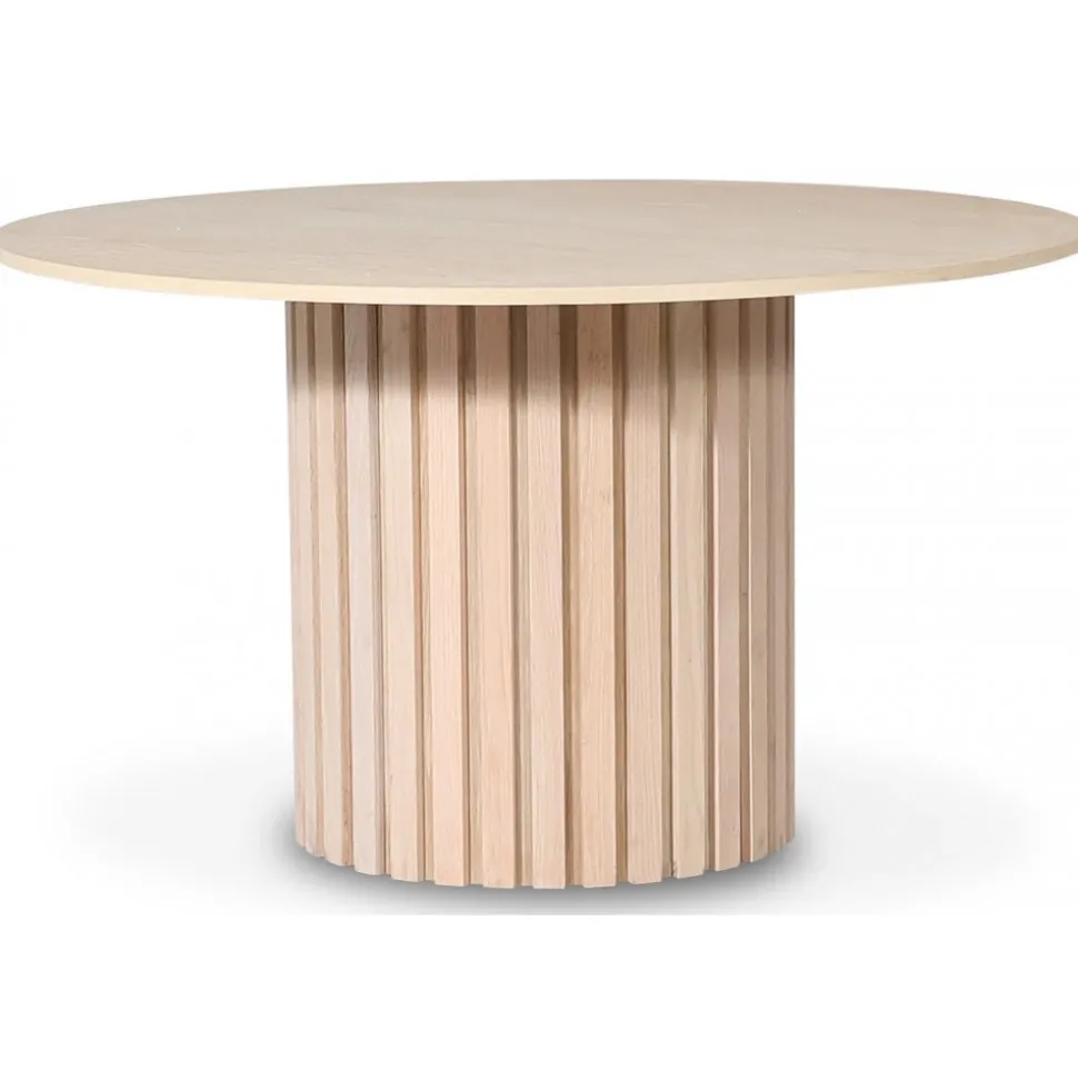 PiPi matgrupp, runt matbord Ø150 cm inkl 4 st Dalsland karmstolar - Whitewash + 3.00 x Möbeltassar