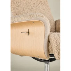 Reclinerfåtölj med fotpall Beige / Ek - Hagön + Textilrengöring för möbler