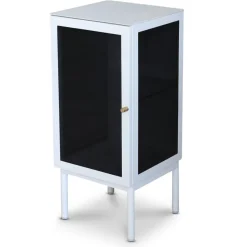 Revel vitt sängbord 75 cm med vänster hängd dörr + Möbeltassar