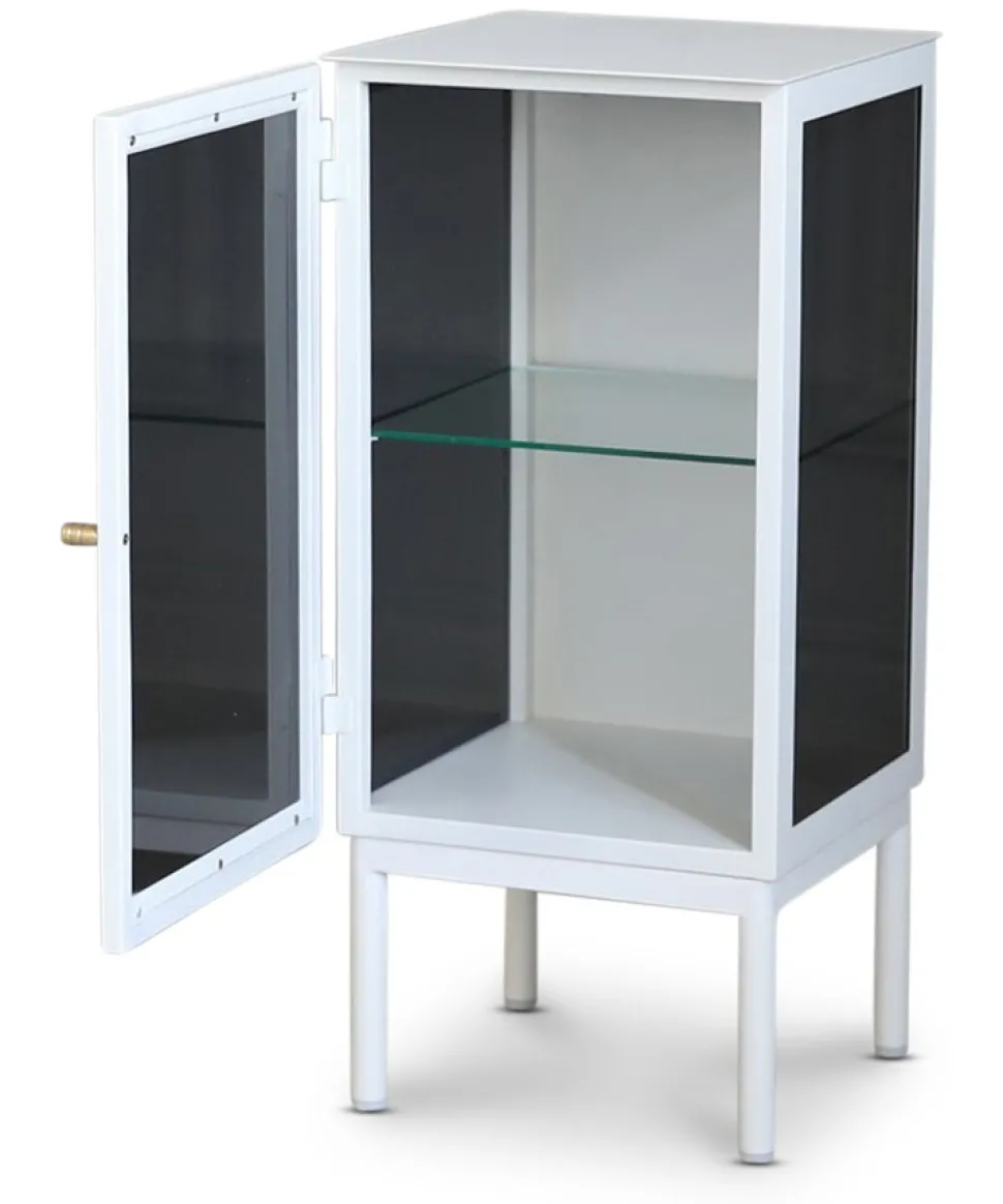 Revel vitt sängbord 75 cm med vänster hängd dörr + Möbeltassar