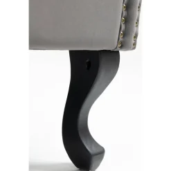 Öronlappsfåtölj i grått sammet