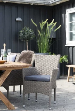 Seattle utestol - Mörkbrun + Fläckborttagare för möbler