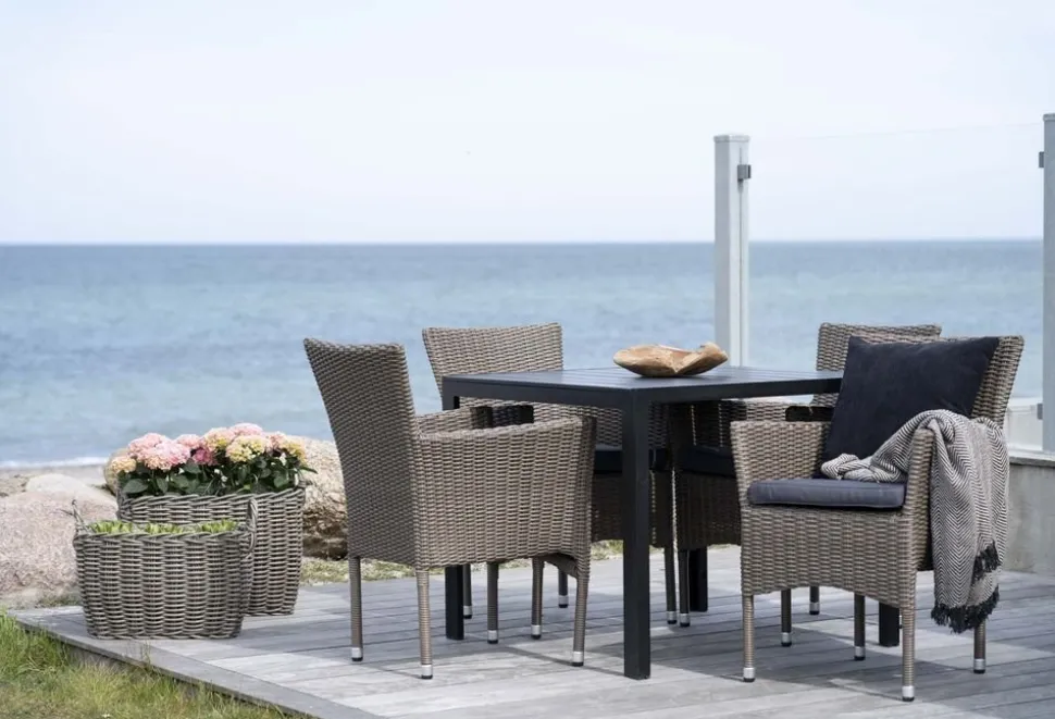 Seattle utestol - Mörkbrun + Fläckborttagare för möbler