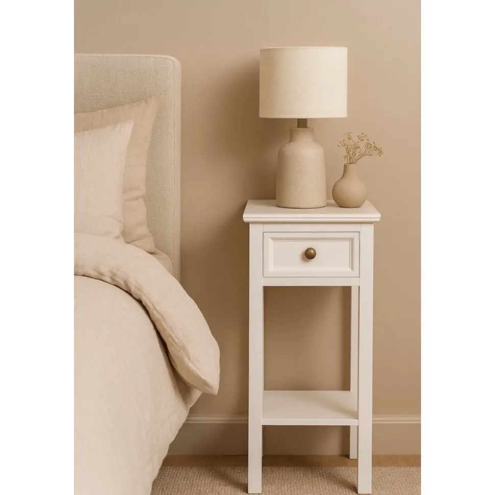 Sängbord antikvitt höjd 75 cm - Bristol + Möbeltassar