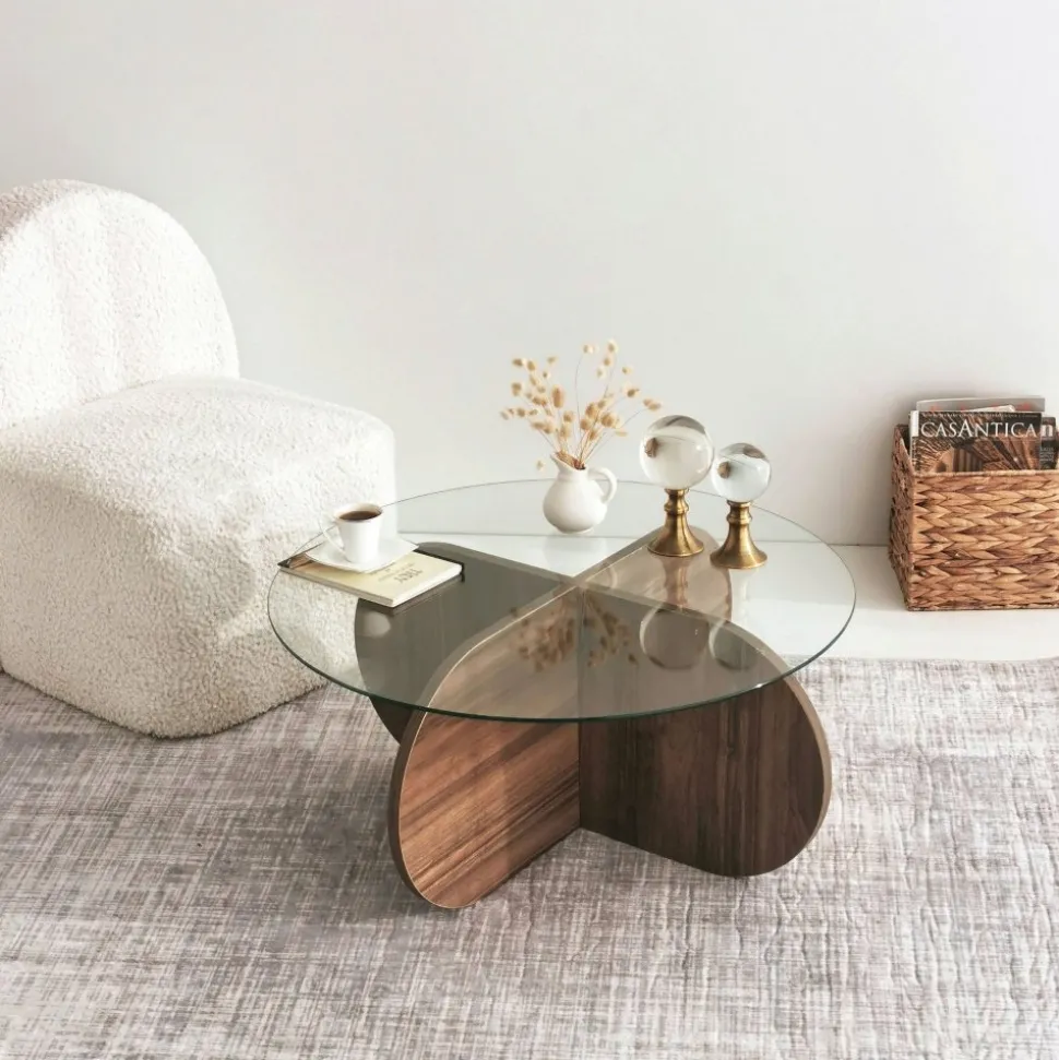 Soffbord i valnöt med glasskiva