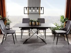 Stol grå med svarta ben