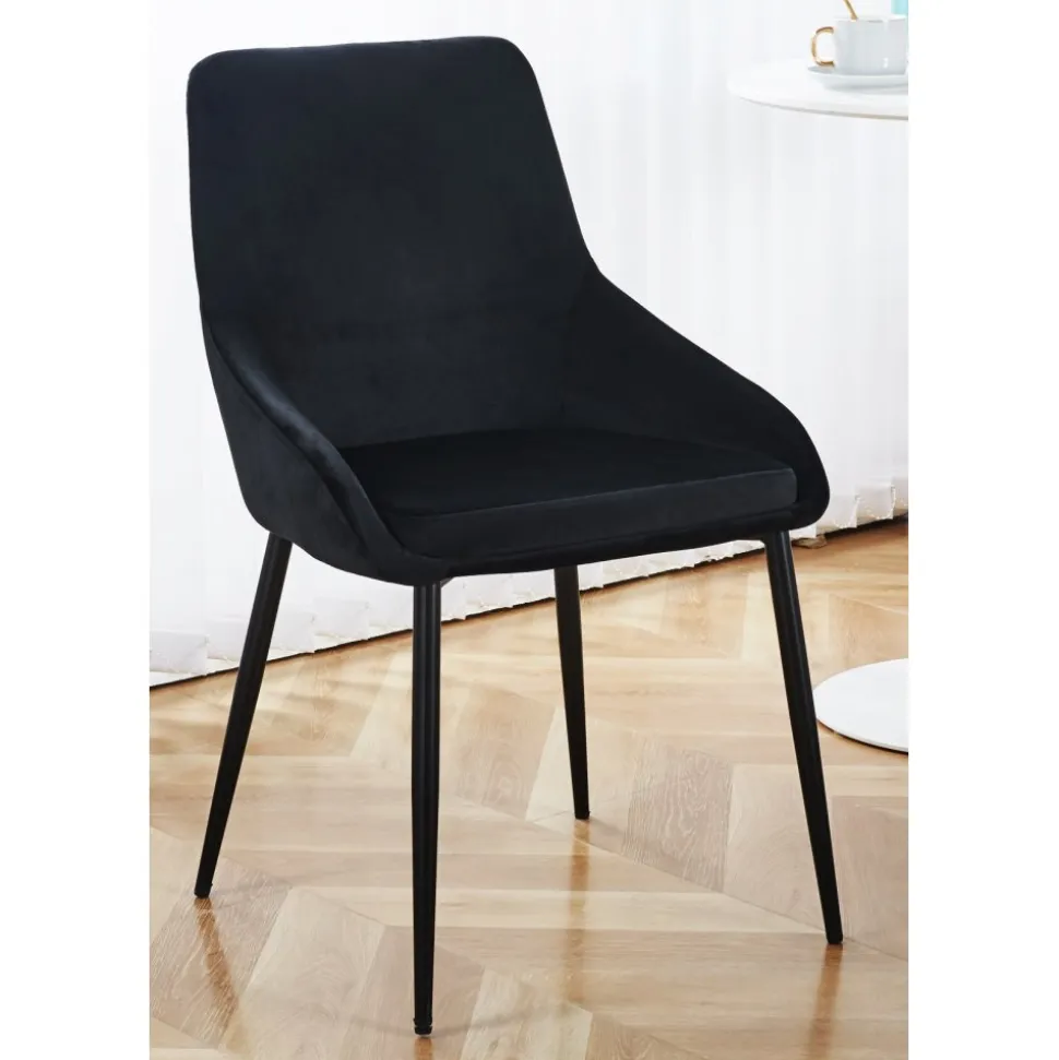 Stol i svart sammet - Theo + Textilrengöring för möbler