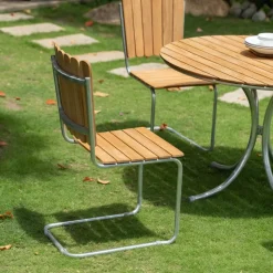 Teakbord Ø110 cm - Möllan + Textilskydd för utemöbler