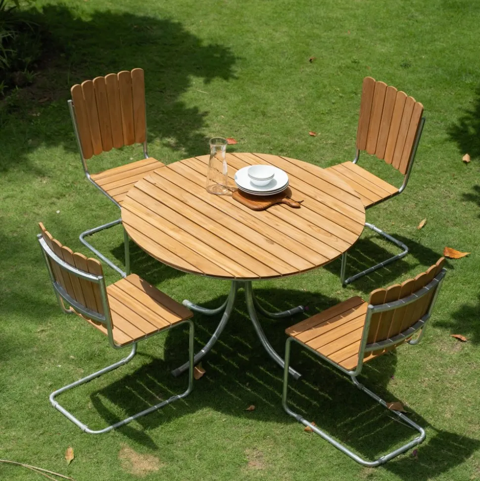 Teakstol med galvat stål, stapelbar - Möllan + Rengöringsmedel för utemöbler