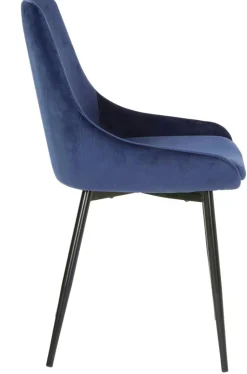 Theo stol i blå sammet