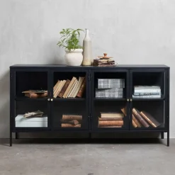 Toddy svart skänk i metall med dörrar i glas bredd 170 cm