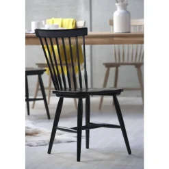 Tärnö svart pinnstol + Stolsdyna