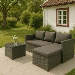 Utegrupp; divansoffa med bord i grå rotting