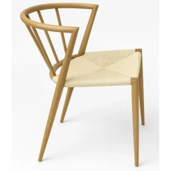 Utestol i trä look med beige repsits + Textilskydd för utemöbler