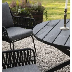 Utestol med rep och grå dynor + Rengöringsmedel för utemöbler